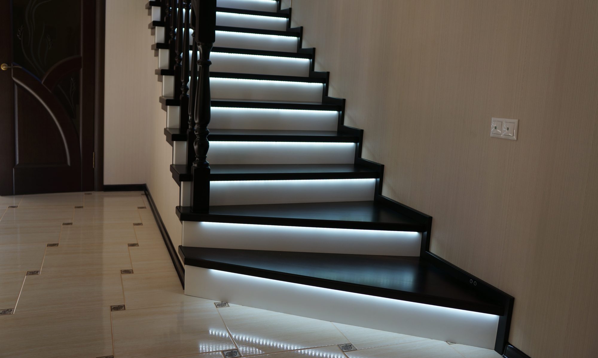 Подсветка лестницы